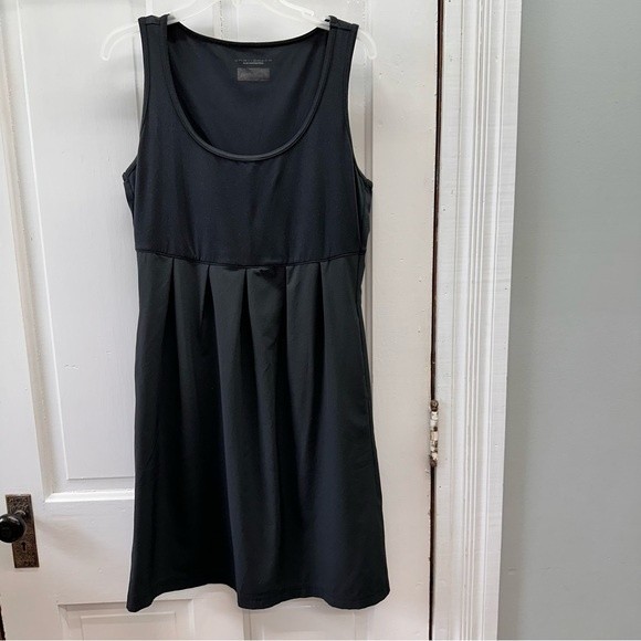 Columbia Dresses & Skirts - Columbia Omni-Shade sun protection black sleeveless dress women's large